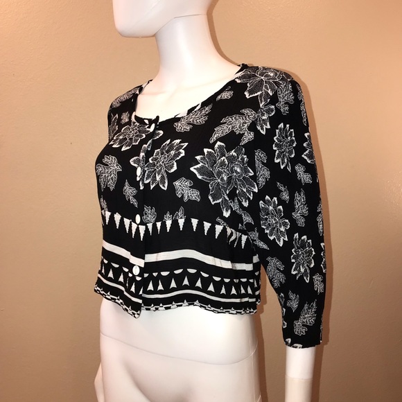 Vintage 80s Cropped Button Up Blouse Womens Size Medium Black White USA Made - Picture 6 of 14